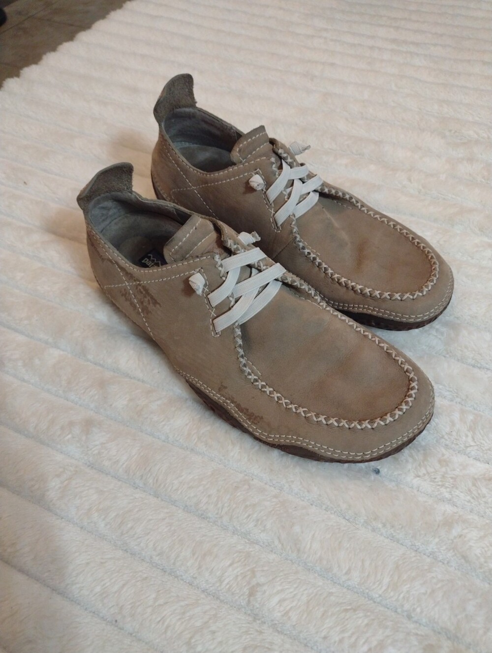 Patagonia Honeydew Womens 7.5 Taupe Leather Performance Footwear Slip On Shoes